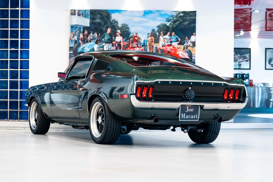 Ford Mustang Fastback