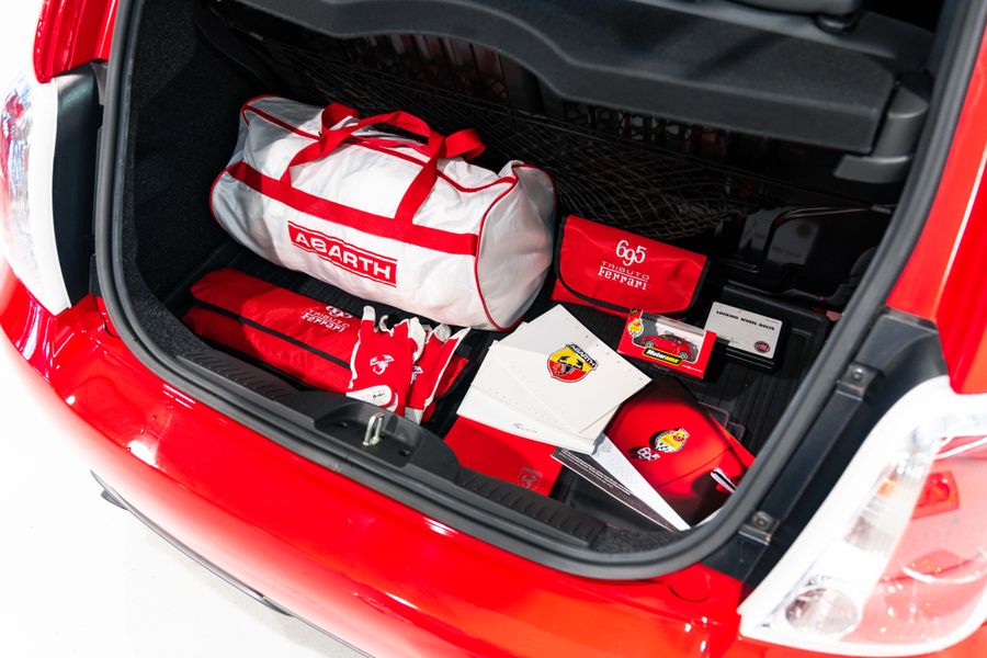 Abarth 695 Tributo Ferrari