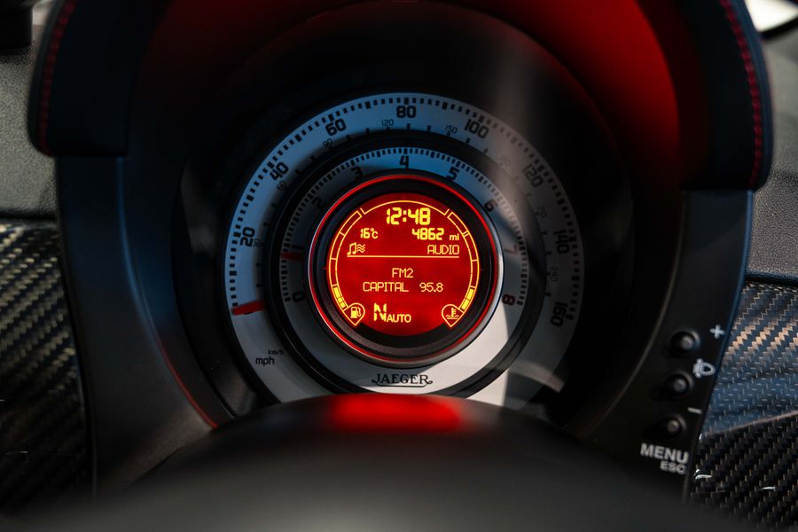Abarth 695 Tributo Ferrari