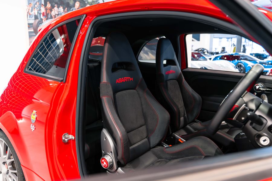 Abarth 695 Tributo Ferrari