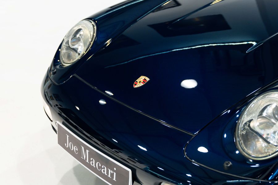 Porsche 911 993 Carrera 2 Cabriolet