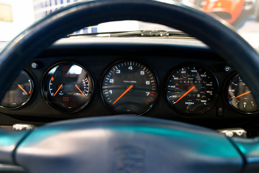 Porsche 911 993 Carrera 2 Cabriolet