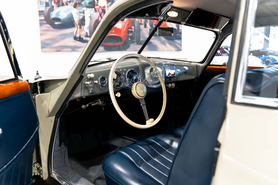 Porsche 356 Pre-A Split-Screen Coupé