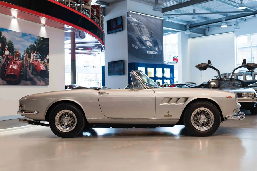 Ferrari 275 GTS RHD