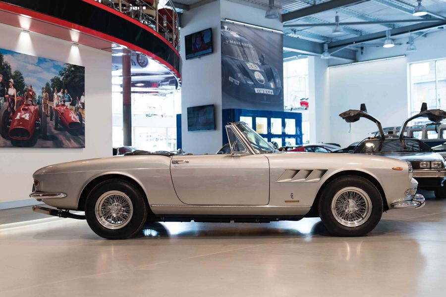 Ferrari 275 GTS RHD