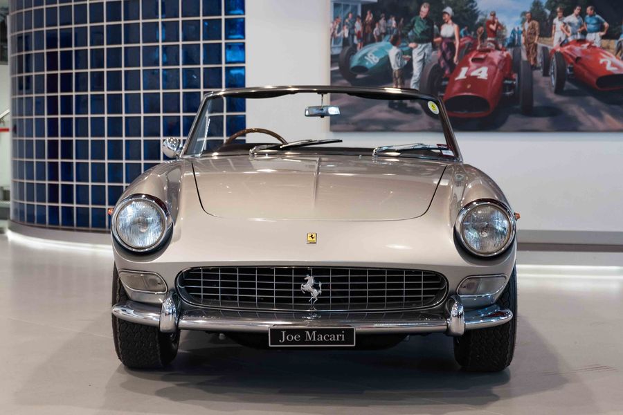 Ferrari 275 GTS RHD