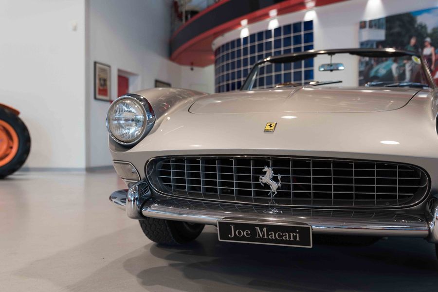 Ferrari 275 GTS RHD