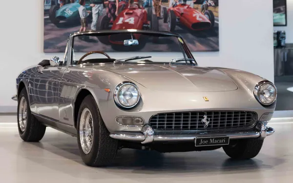Ferrari 275 GTS RHD